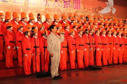 狠人我白哥,胜仗打得多,单排上分相当快,对手见了直哆嗦